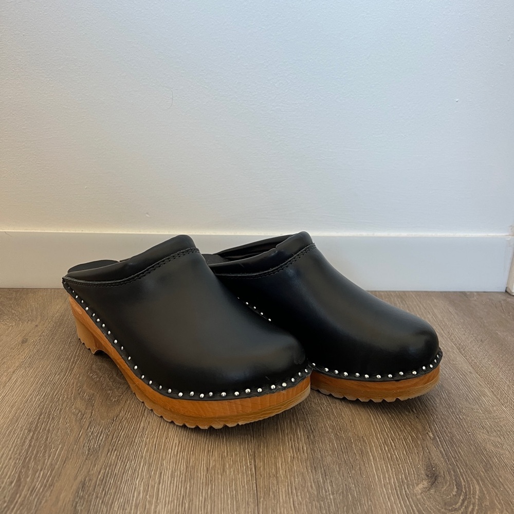 Troentorp Black Studded Clogs